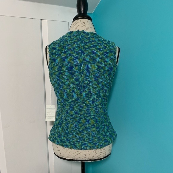 ANNE PEDERSEN COLLECTION Handcrafted Sweater - Picture 2 of 5